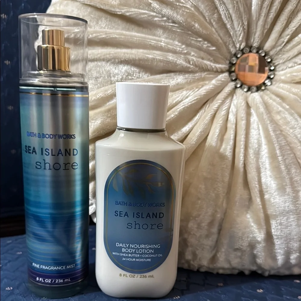 Bath & Body Works Sea Island Shore Fragrance Mist and Lotion Set - Picture 1 of 1